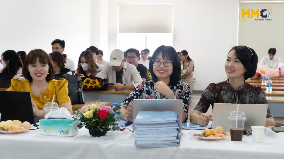 Graduation and the Summer Season: A Tapestry of Feelings at Hanoi University of Industry
