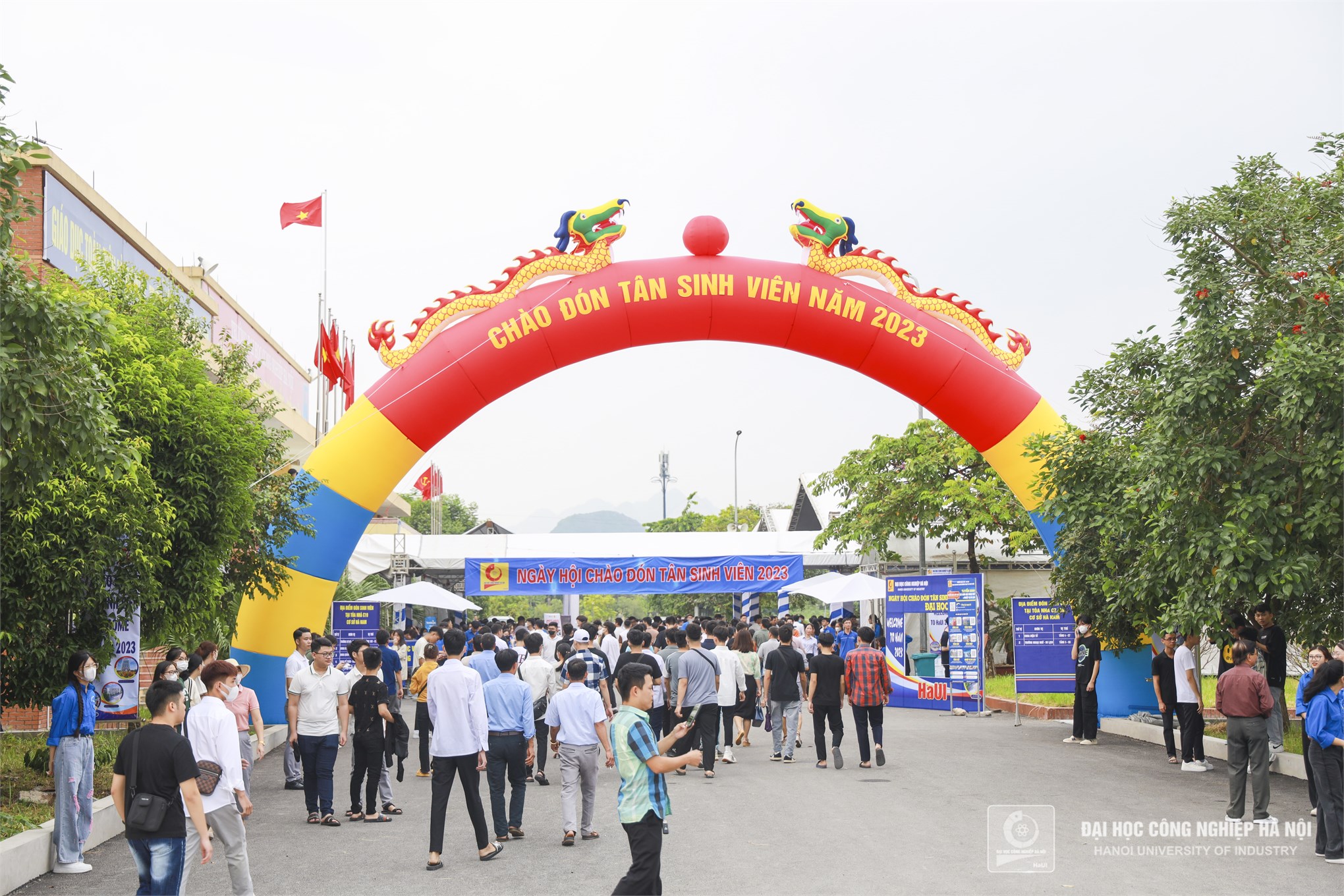 Hanoi University of Industry Welcomes 7,500 New Undergraduate Students of Cohort 18