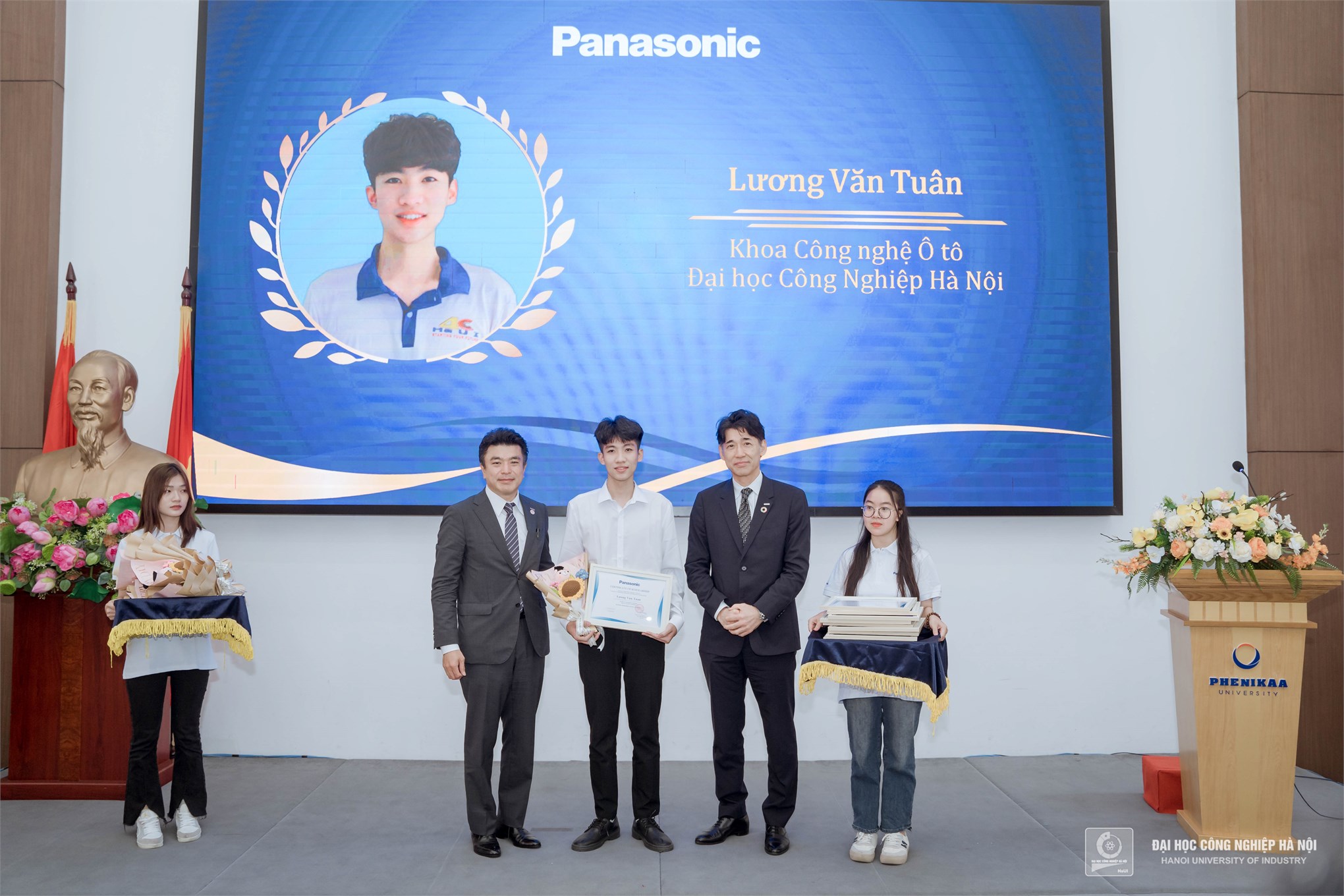 Sinh viên Đại học Công nghiệp Hà Nội xuất sắc nhận học bổng Panasonic