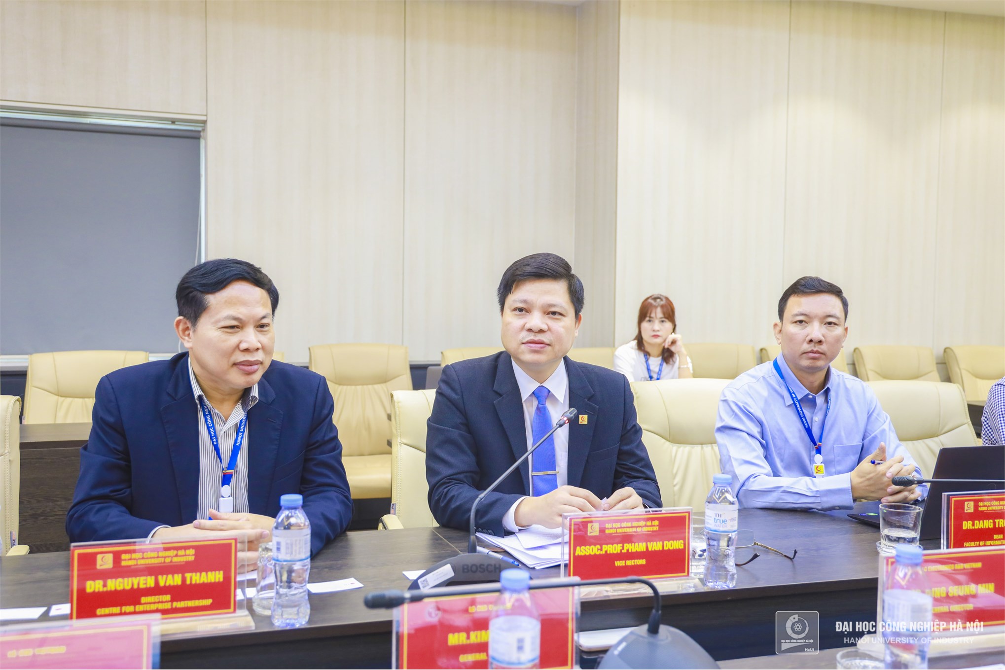 Hanoi University of Industry Strengthens Ties with LG Electronics Development Vietnam and LG CNS Vietnam