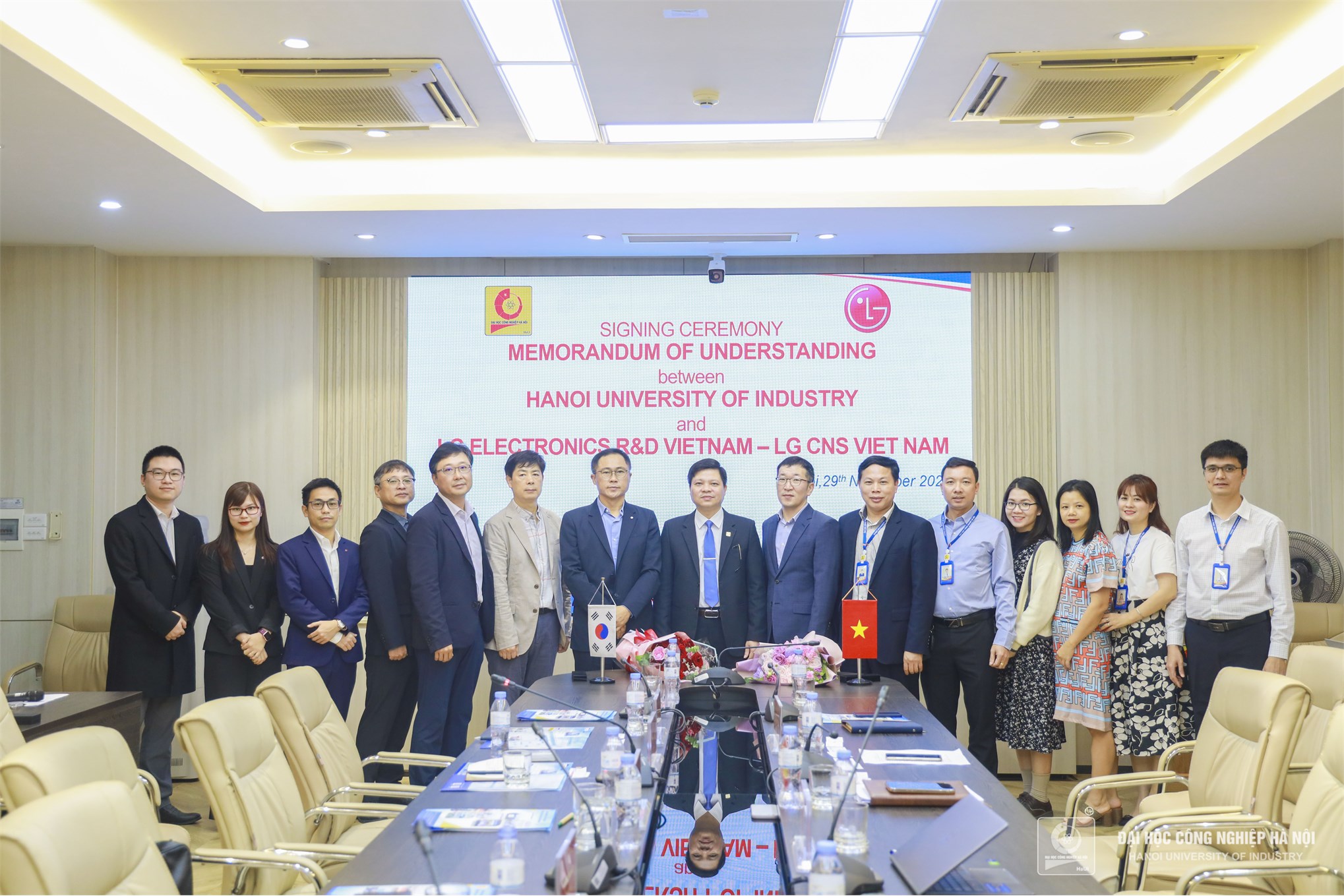 Hanoi University of Industry Strengthens Ties with LG Electronics Development Vietnam and LG CNS Vietnam