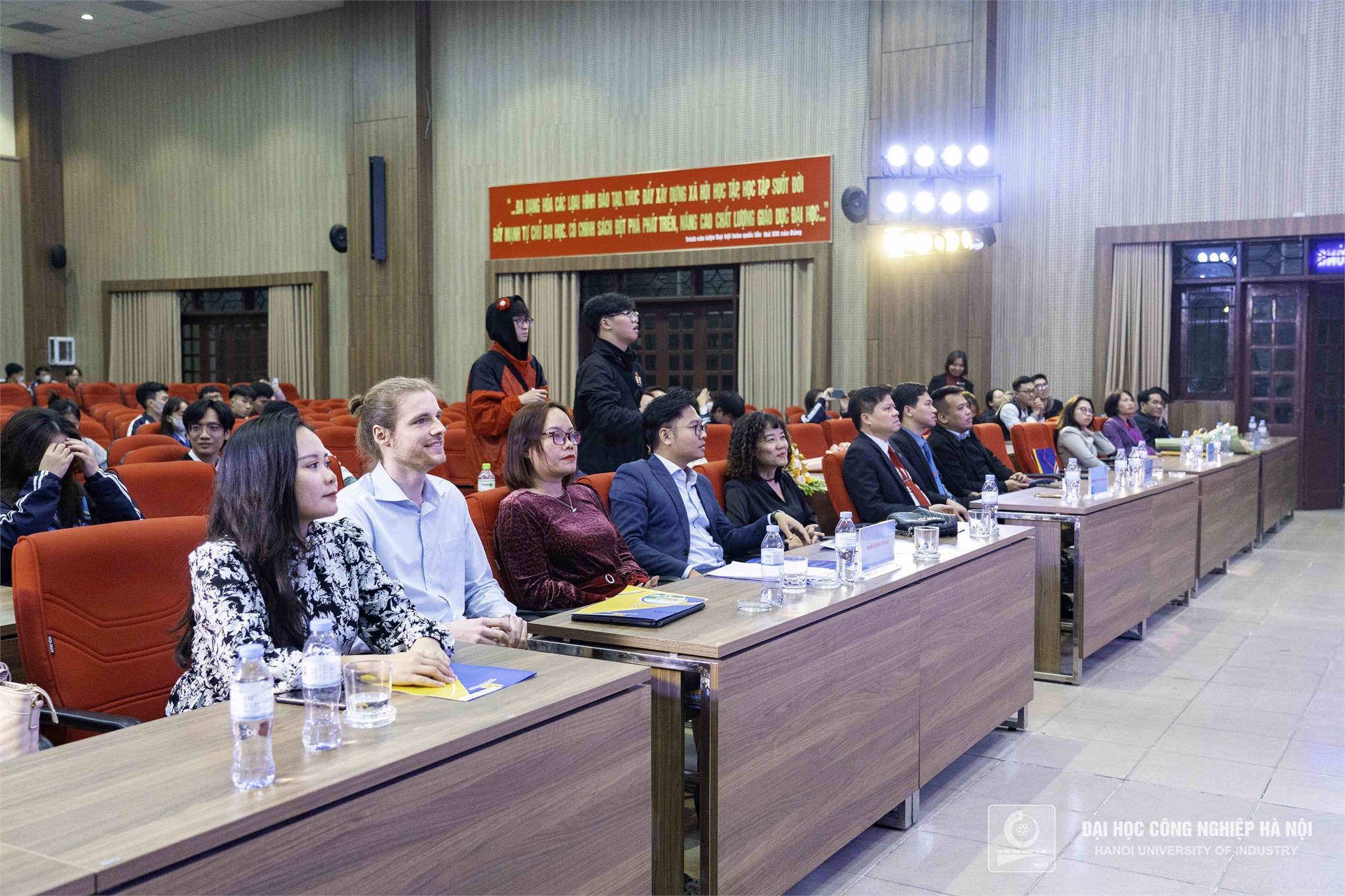 Chung kết cuộc thi Sinh viên yêu thích Tiếng Anh Let’s go 2023