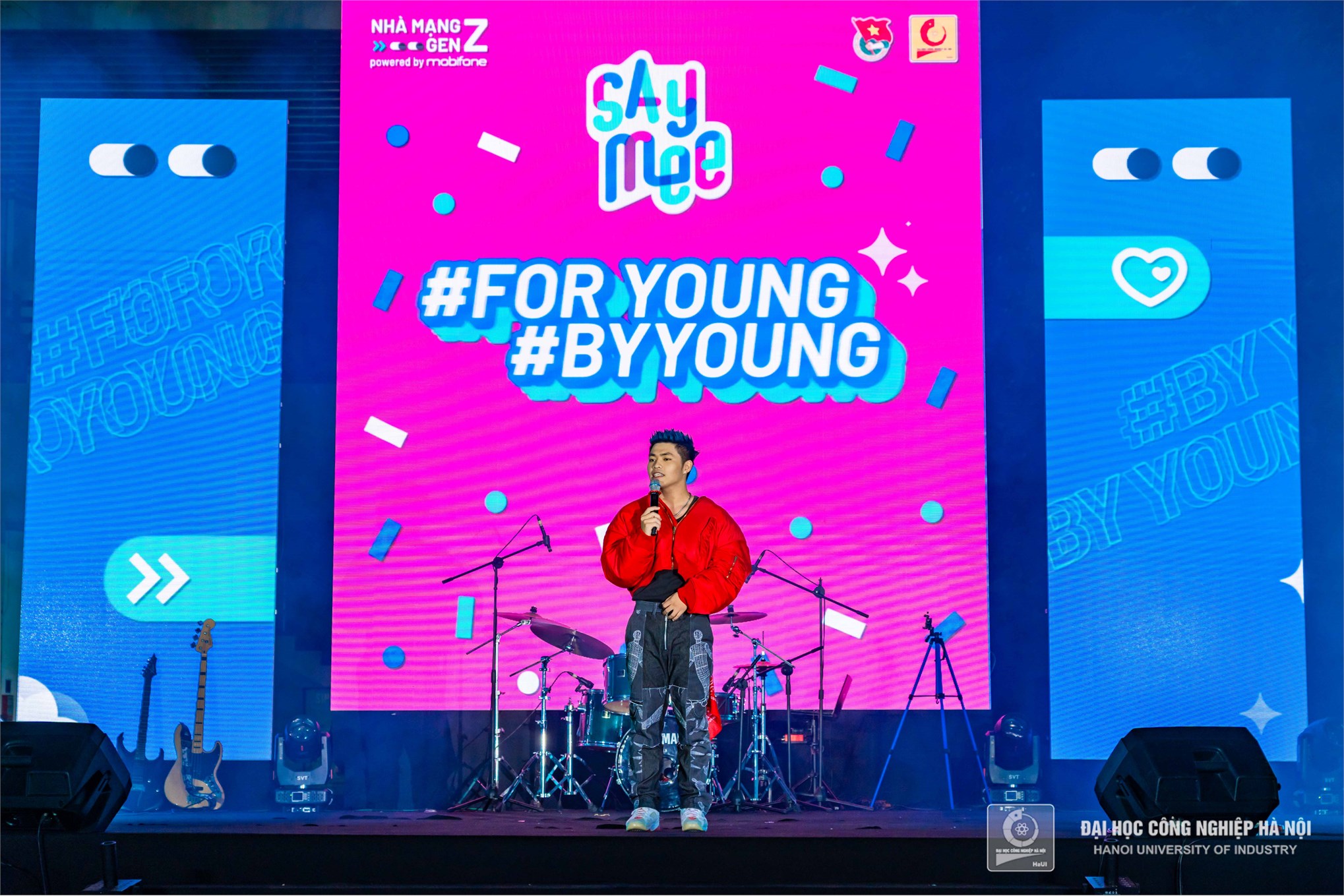 HaUI and Mobifone Illuminate the Night with 'Maximizing Life' Music Festival