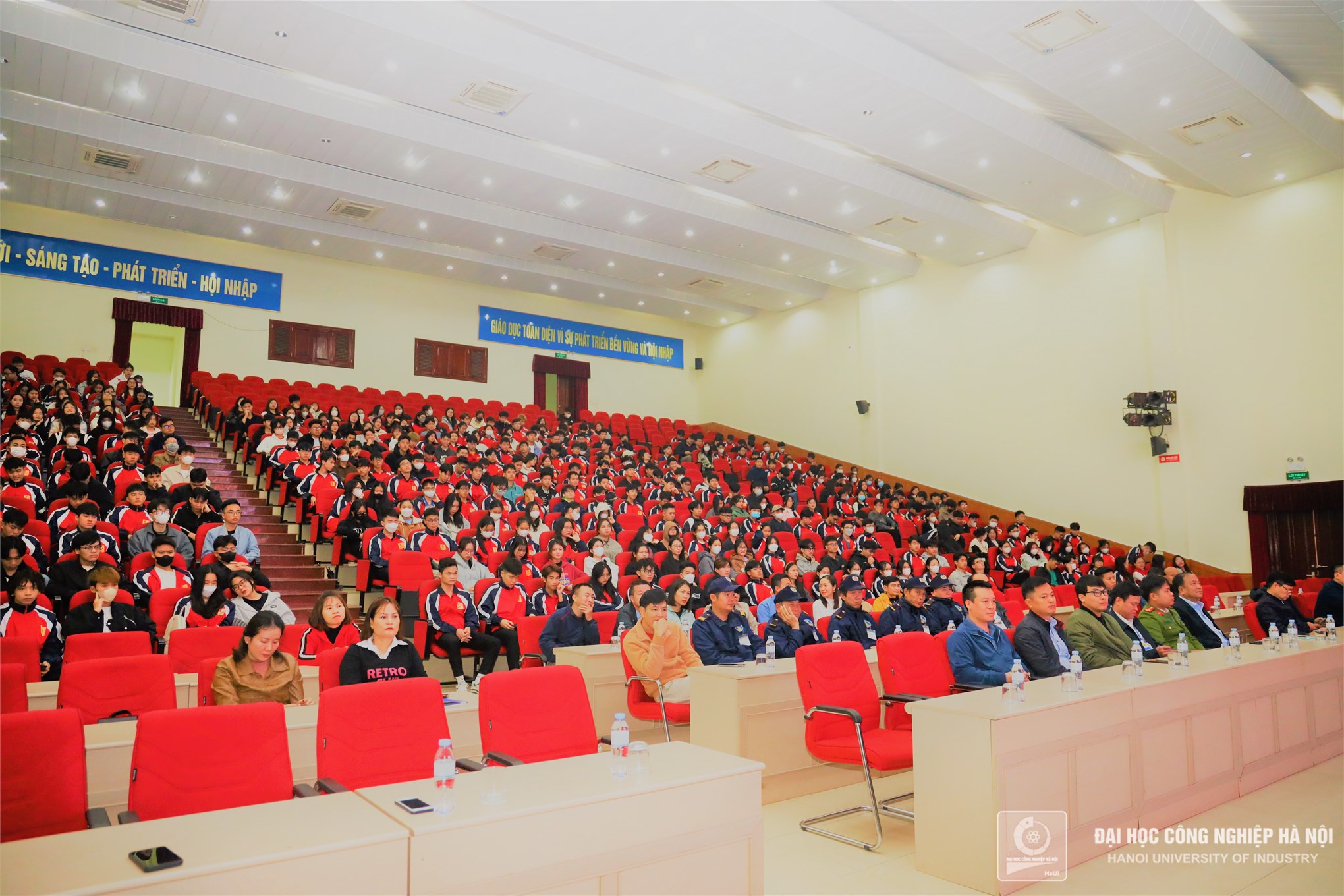 Fire Prevention and Rescue Drill at Hanoi University of Industry