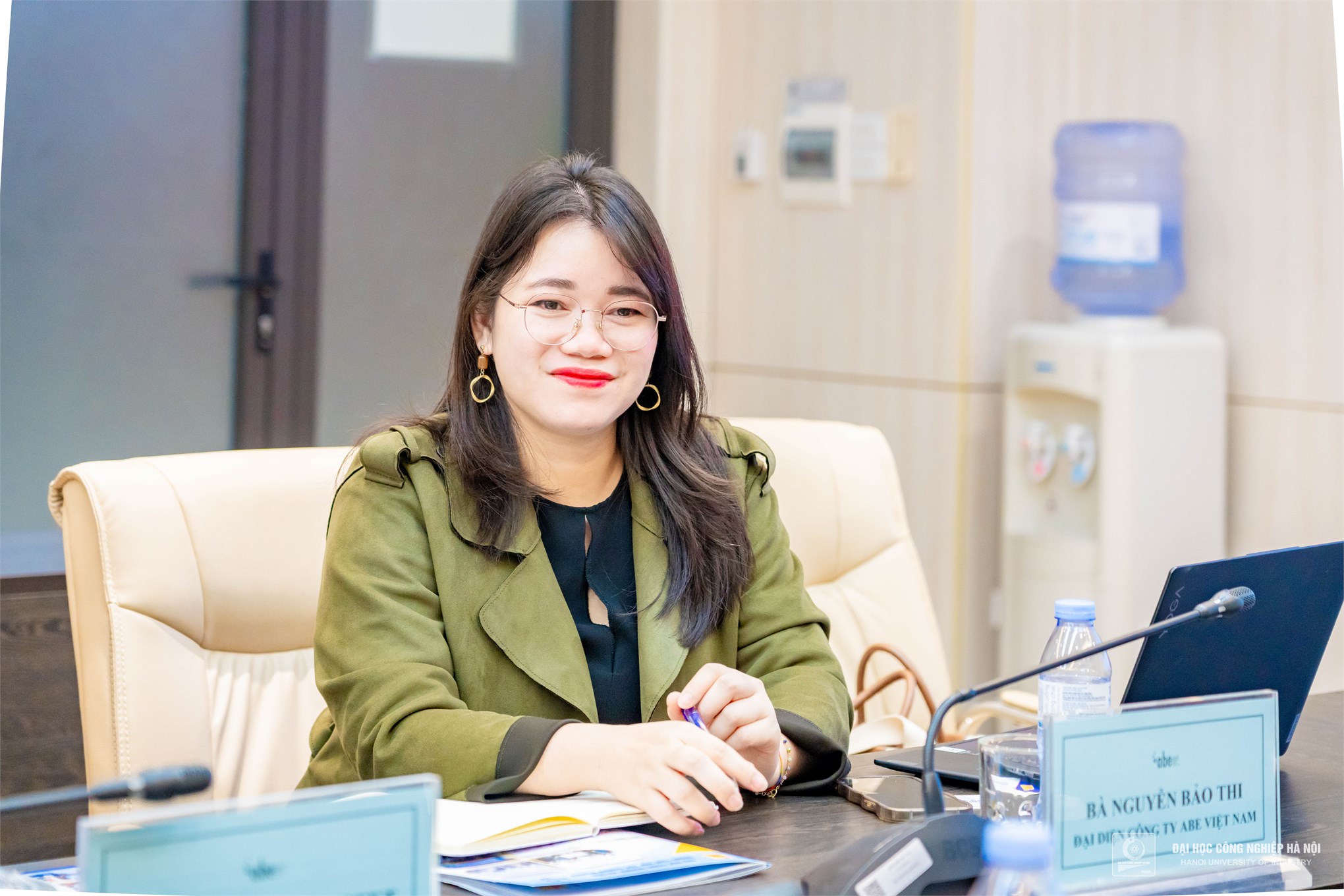 HaUI and ABE Collaborate for Human Resource Development in the Aviation Industry