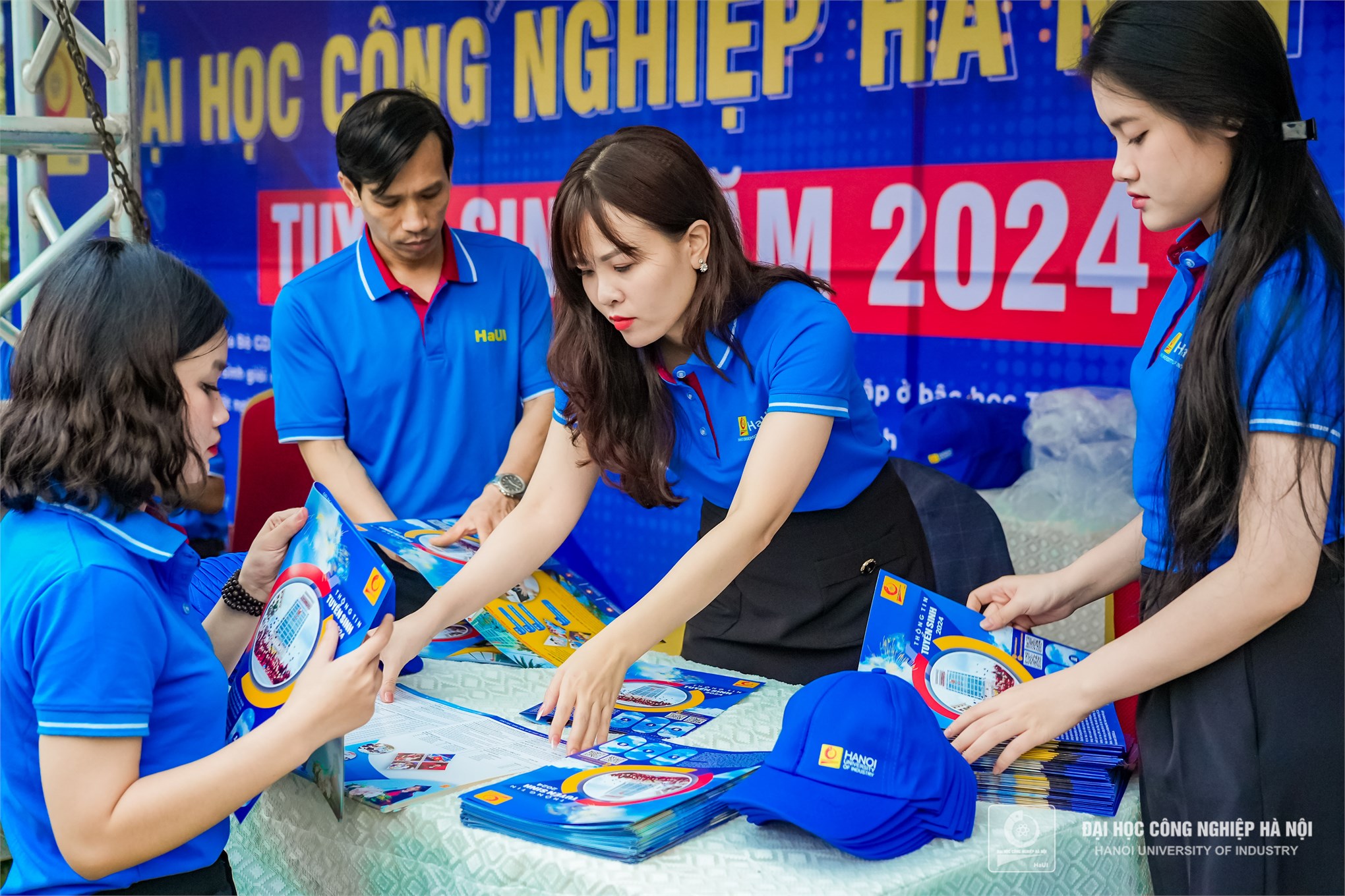 Guiding the Future: Admissions Consulting Day 2024 at Nam Dinh
