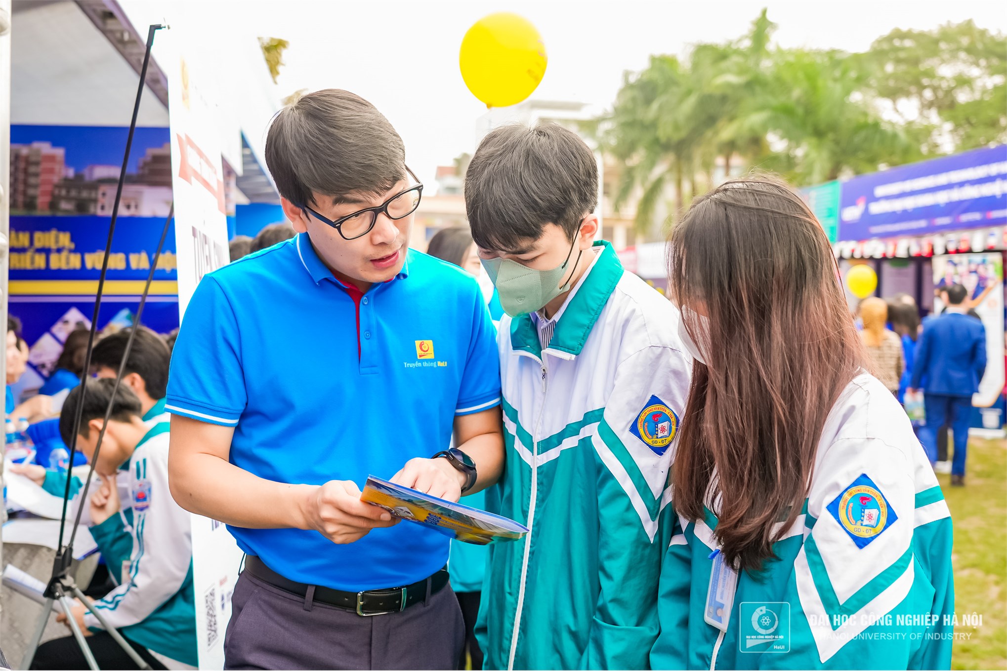Guiding the Future: Admissions Consulting Day 2024 at Nam Dinh
