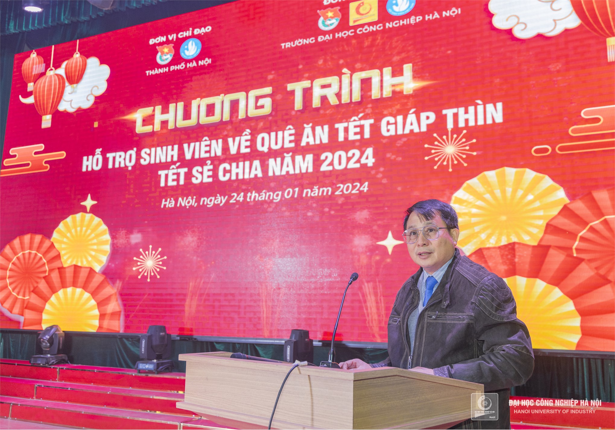 Spring Reunion - Tet Sharing: Igniting the Flame of Love at Hanoi University of Industry