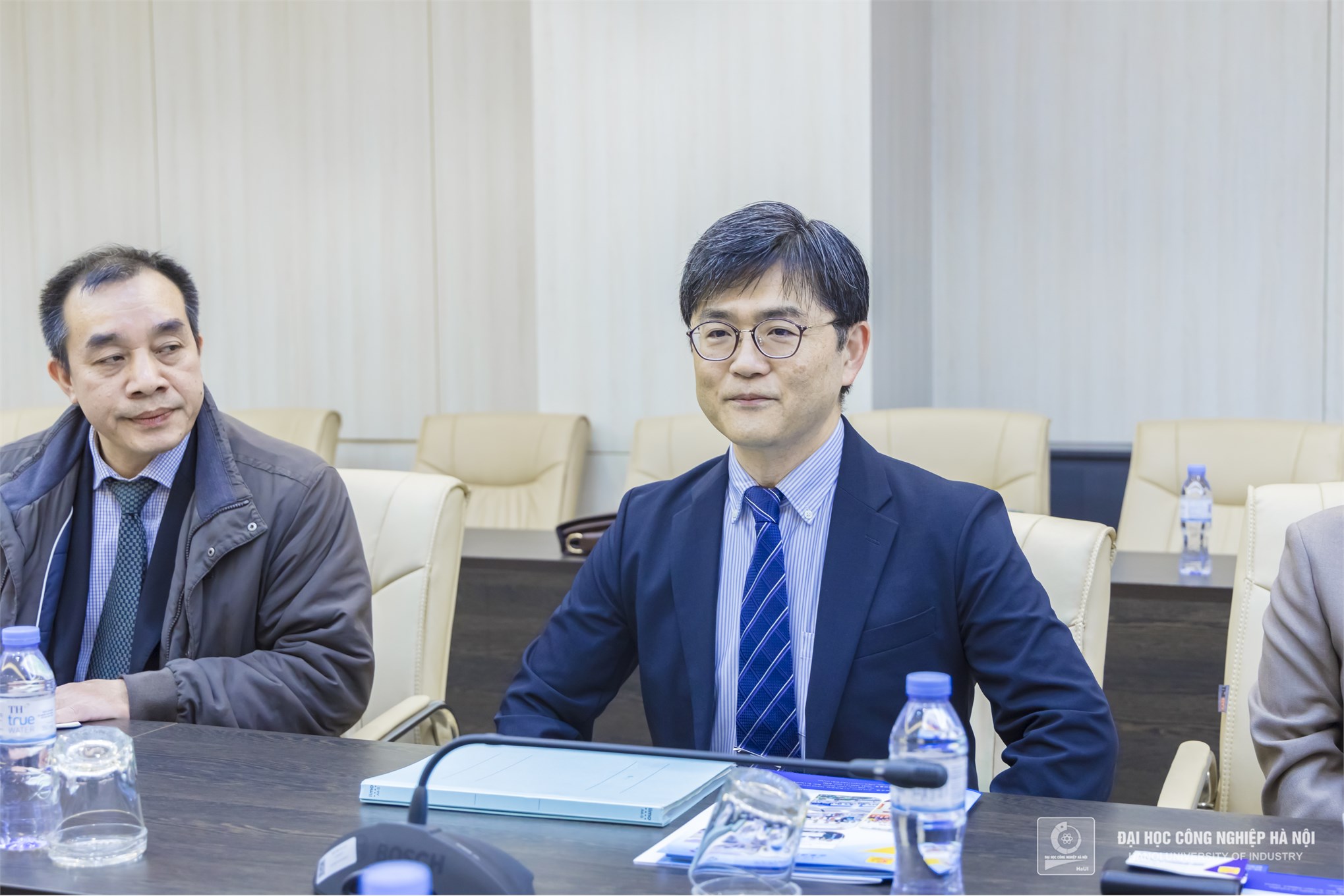 Expanding Opportunities for HaUI Students: Studying and Working in Japan