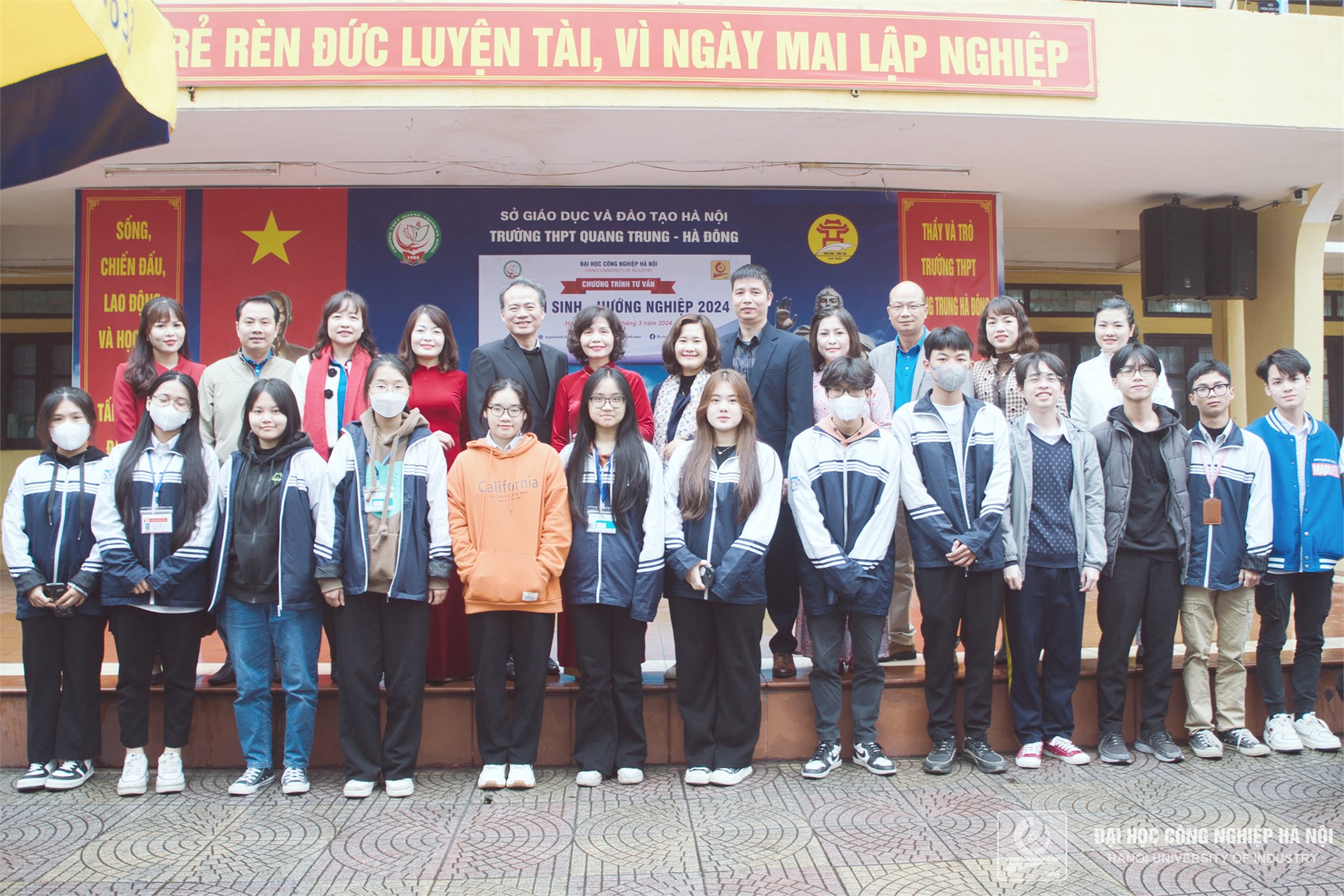 HaUI định hướng nghề nghiệp cho học sinh khối 12 Trường THPT Quang Trung - Hà Đông