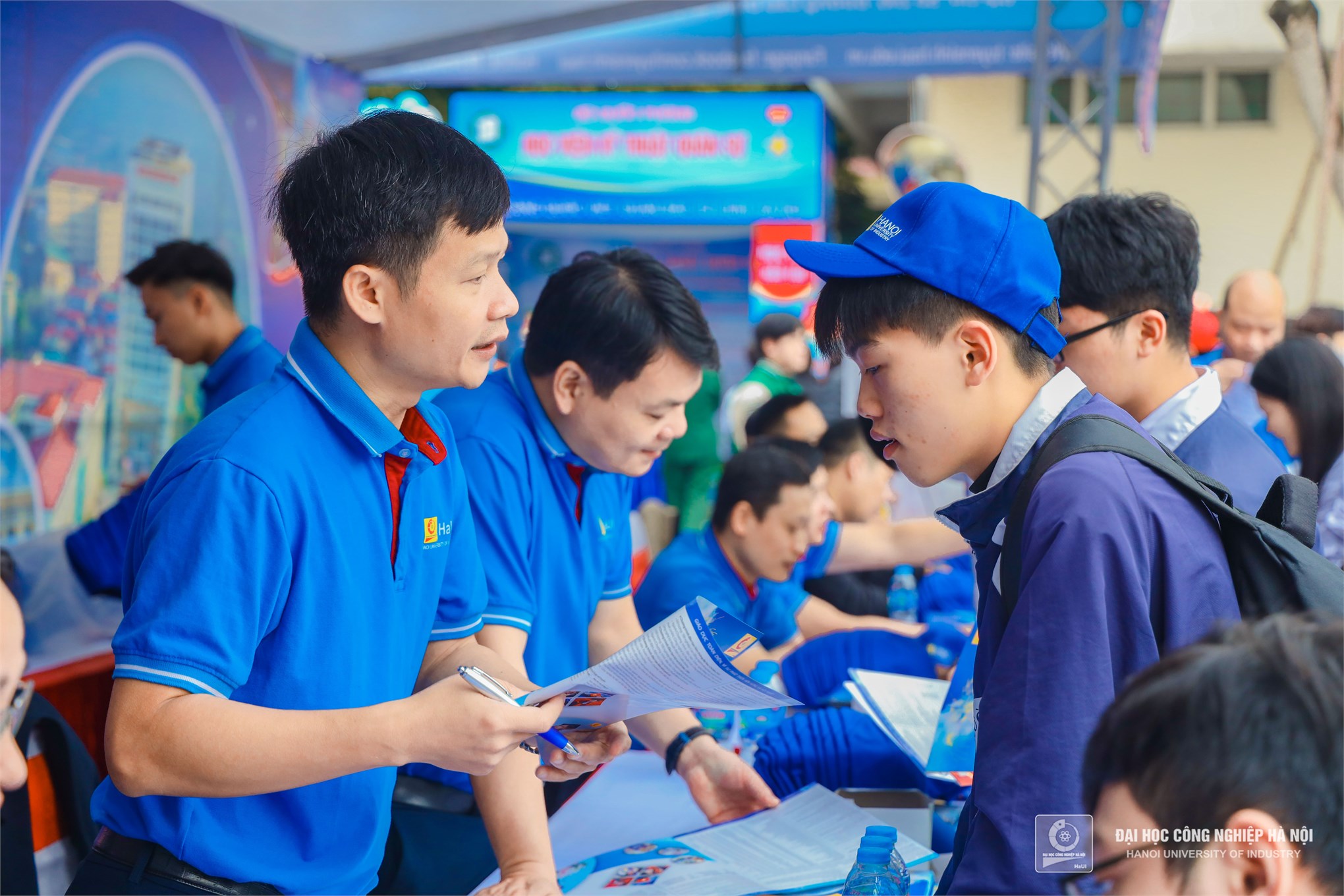 Pursuing Dreams: Hanoi University of Industry as an Aspiration for Hai Phong High School Students