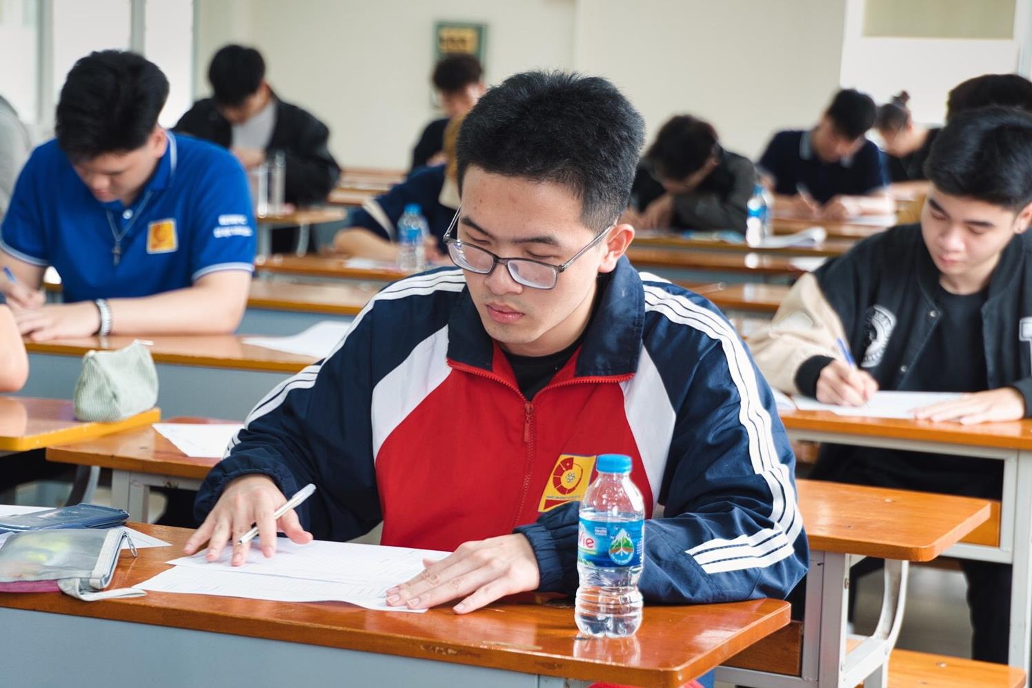 [tapchicongthuong] Trường Đại học Công nghiệp Hà Nội: Tìm kiếm tài năng qua Cuộc thi Olympic Cơ học cấp trường