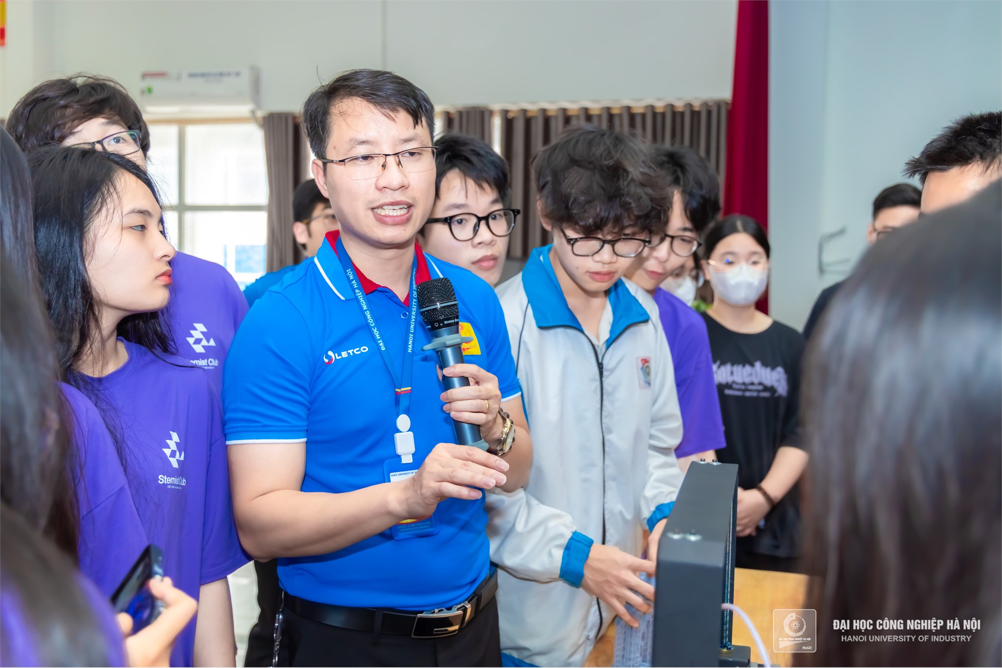 Trường Cơ khí - Ô tô, Đại học Công nghiệp Hà Nội ươm mầm tài năng khoa học công nghệ từ giáo dục STEM