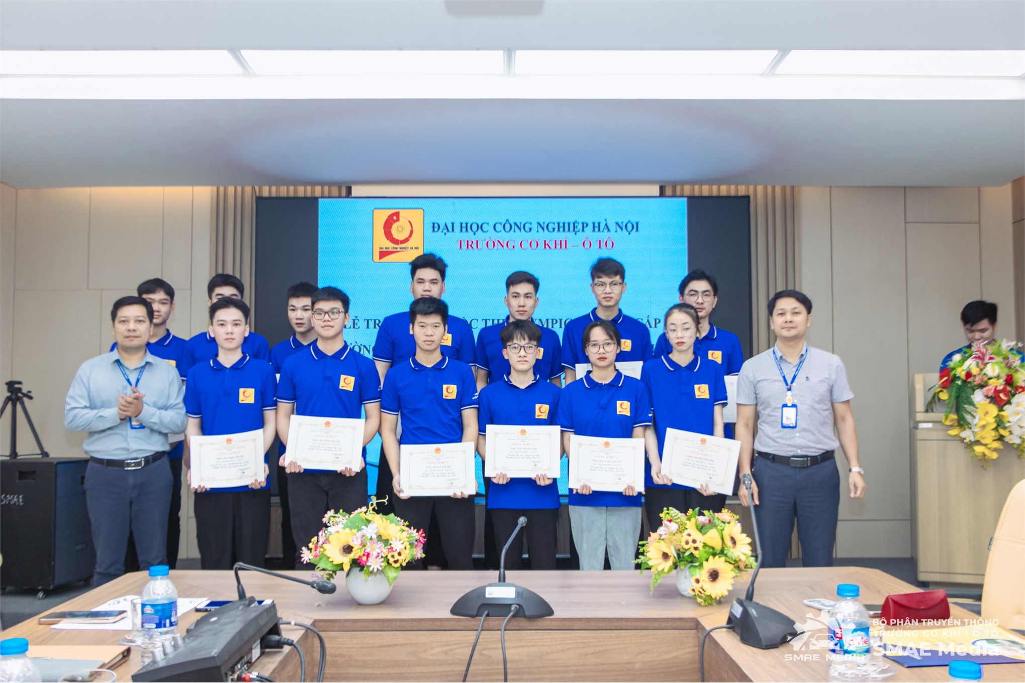 Đội tuyển Olympic Cơ học Trường Cơ khí – Ô tô, Đại học Công nghiệp Hà Nội quyết tâm ra quân thắng lợi