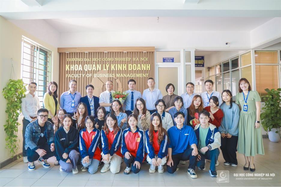 [nguonluc] Đại học Công nghiệp Hà Nội đào tạo chương trình liên kết quốc tế 2+2