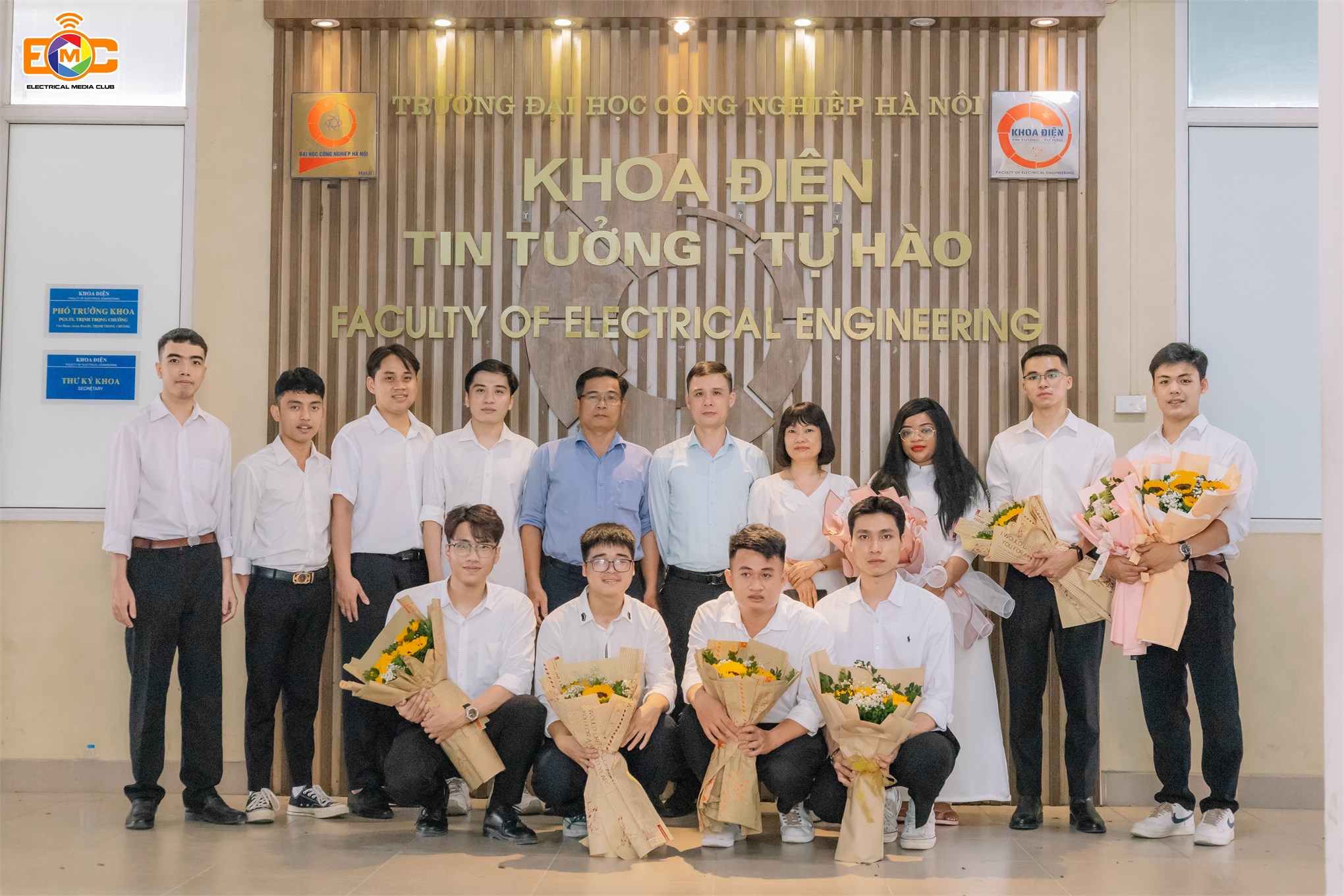 HaUI Graduation Season: A Season Filled with Love