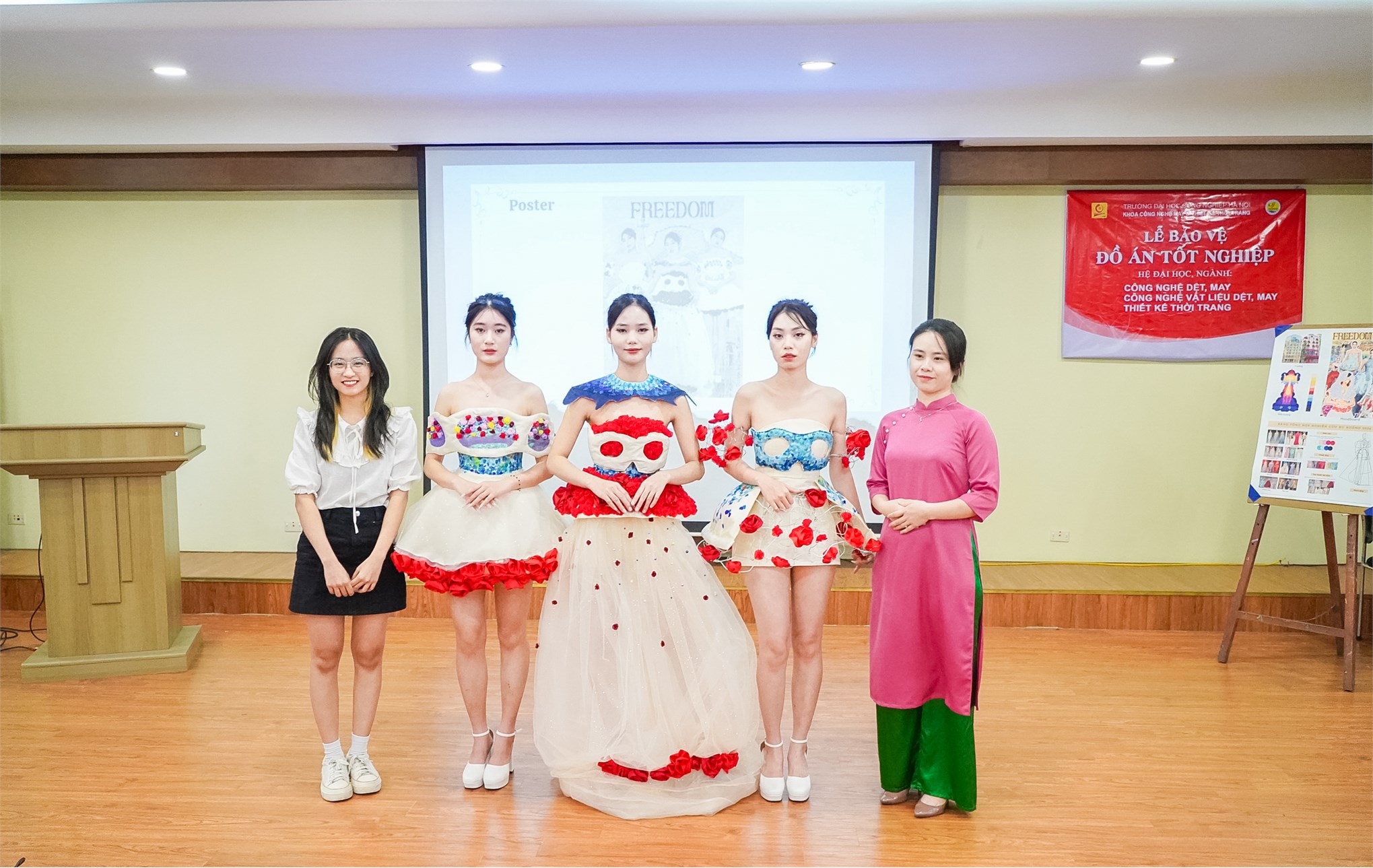 HaUI Graduation Season: A Season Filled with Love