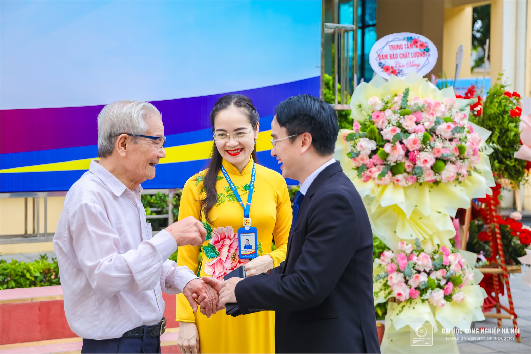 School of Economics, HaUI: Connecting Resources - Ready to Integrate - Steady Steps to Rise