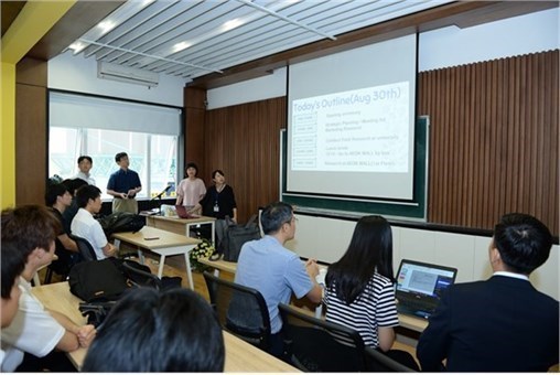 Giao lưu sinh viên Đại học Ryukoku (Nhật Bản) và Đại học Công nghiệp Hà Nội