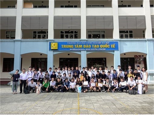 Giao lưu sinh viên Đại học Ryukoku (Nhật Bản) và Đại học Công nghiệp Hà Nội