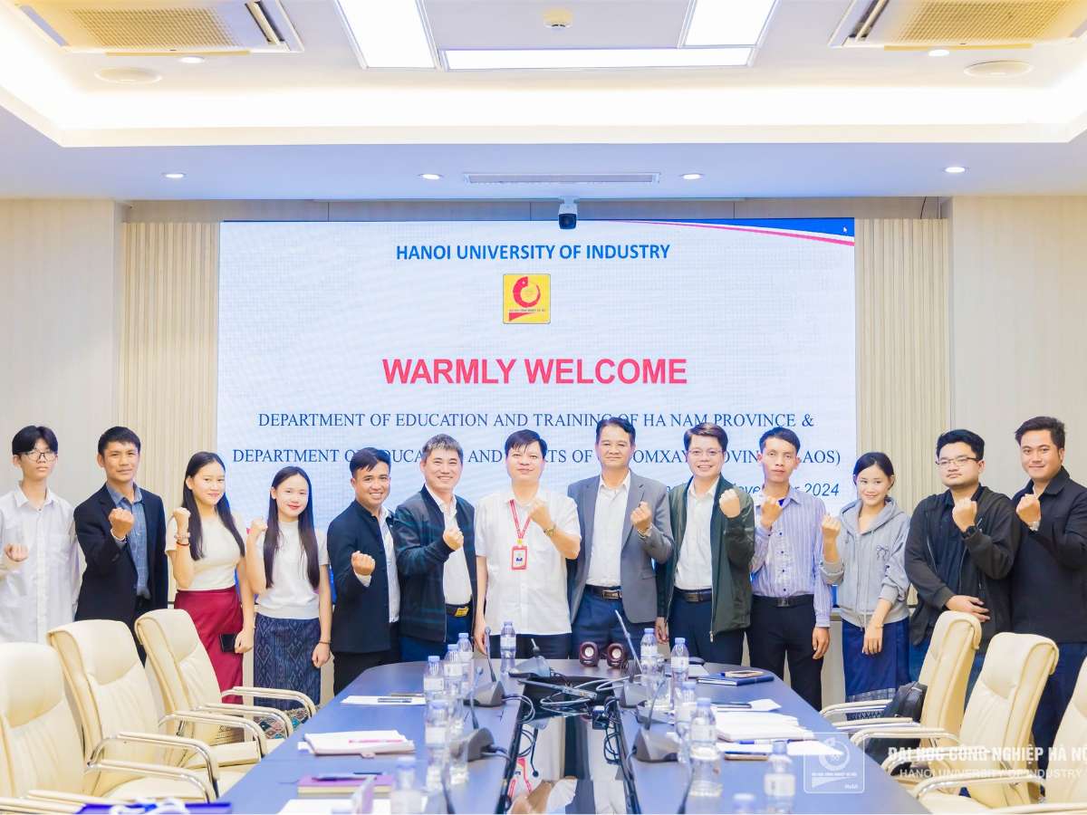 HaUI Strengthens Cooperation in Vietnamese Language Training for Lao Students in Oudomxay Province