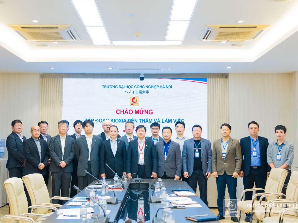 HaUI Expands Cooperation with KIOXIA Corporation, Japan