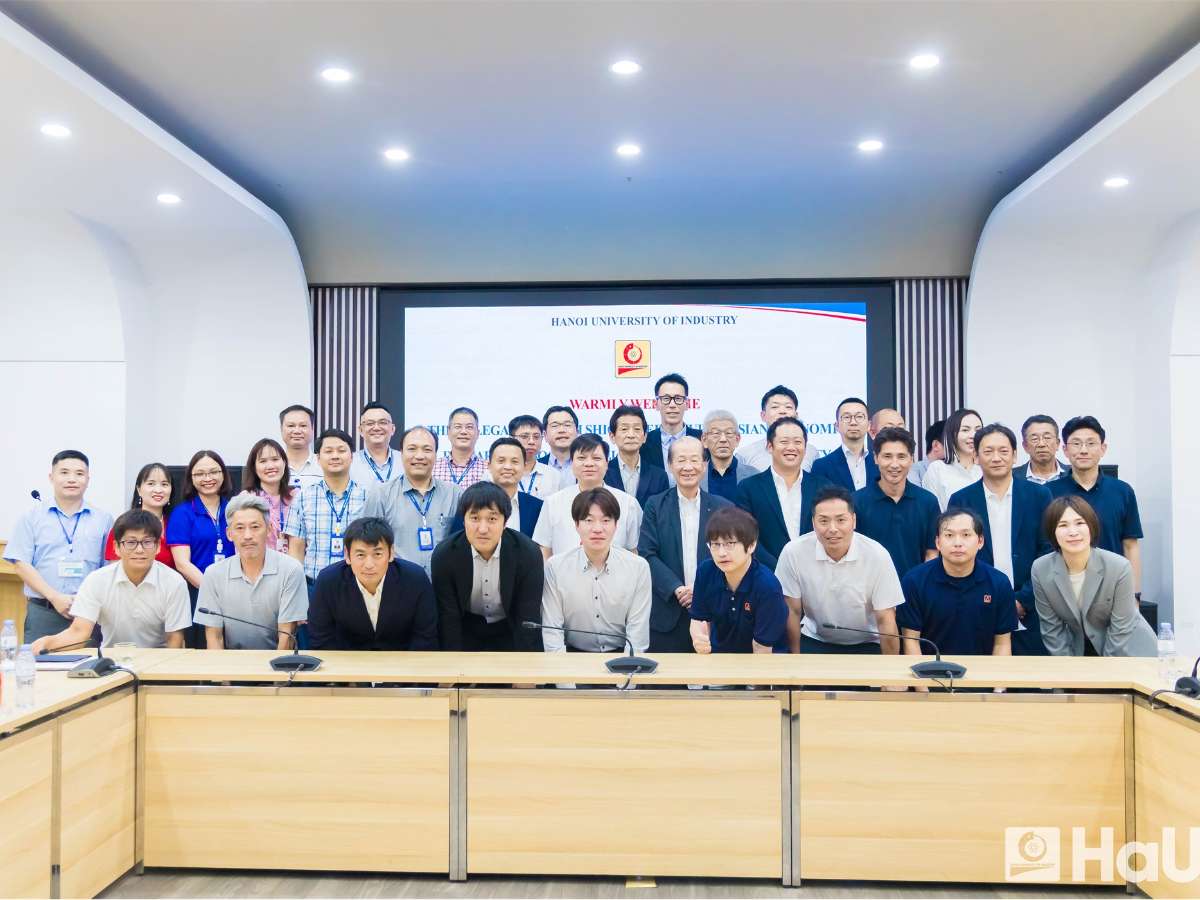 HaUI expands cooperation with Shega prefecture's Asian economic research association and Nagahama city business association