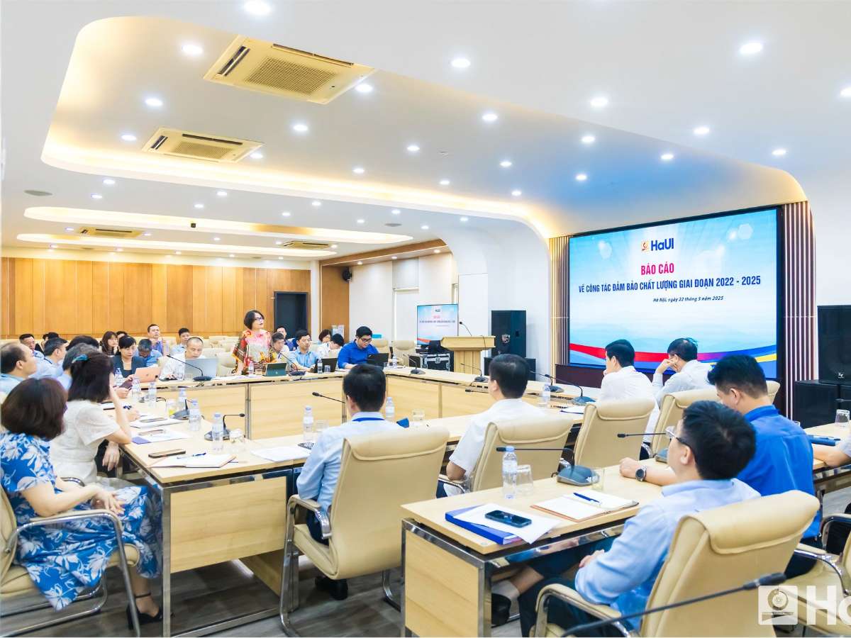 HaUI contributes insights to MOET’s development of Higher Education Quality Assurance Framework