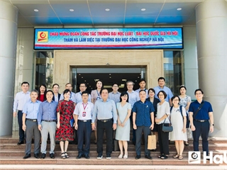 Kết nối phát triển đại học số: HaUI và Trường Đại học Luật, Đại học Quốc gia Hà Nội quyết tâm đột phá, chuyển đổi số toàn diện