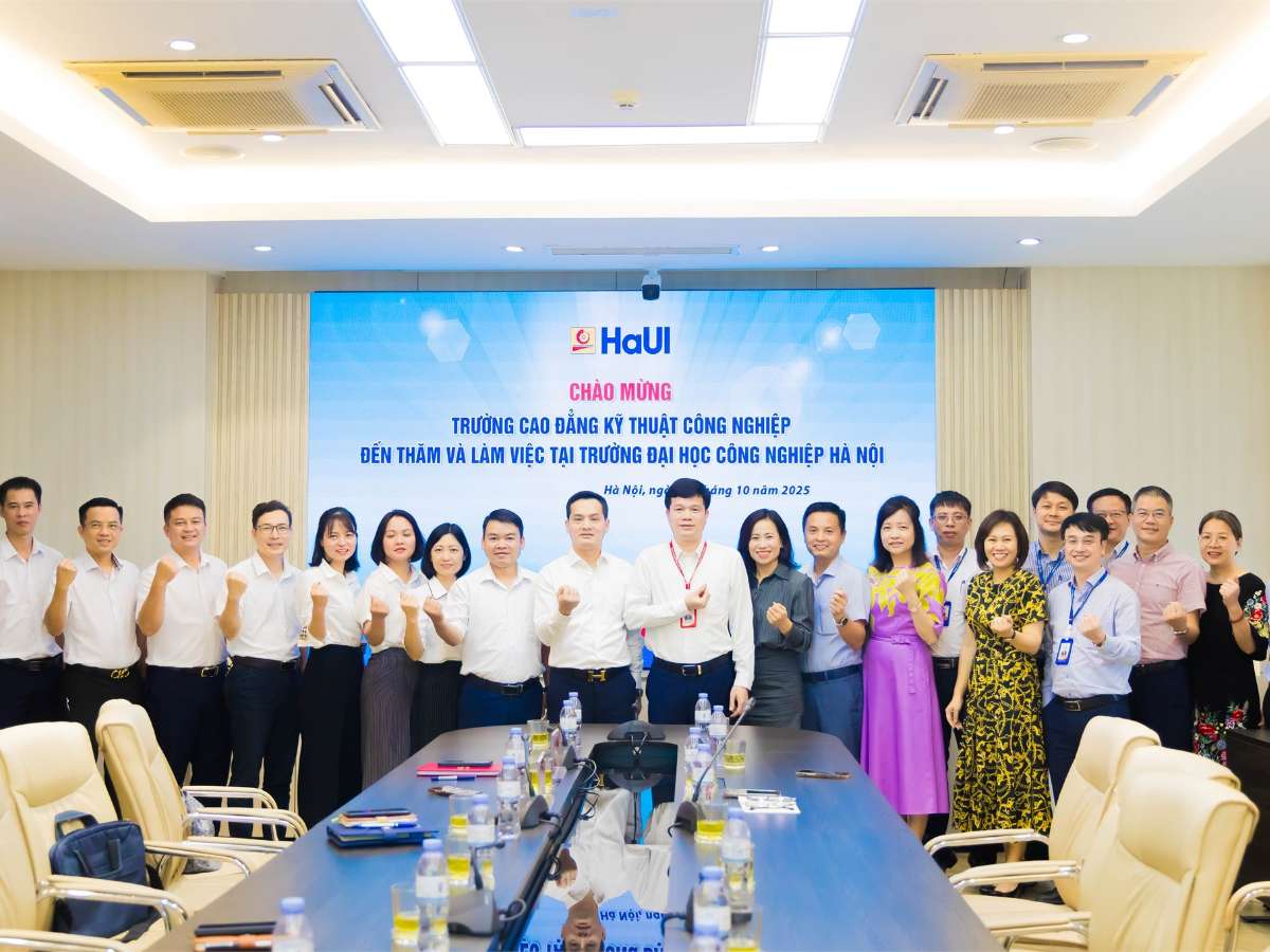 Hanoi University of Industry and College of Industrial Techniques : A Collaborative exchange on autonomy and training innovation