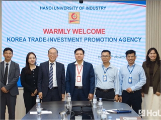 HaUI strengthens cooperation with KOTRA and Ara Soft (Korea) to promote digital transformation in education