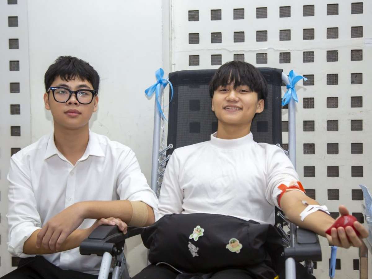 [vienhuyethoc] “Mưa cầu vồng” lan tỏa tinh thần nhân ái giữa những ngày mưa