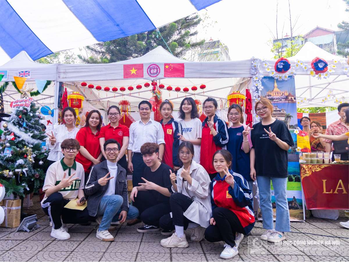 Tổ chức hoạt động giao lưu văn hóa sinh viên quốc tế năm 2025