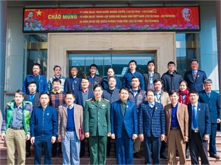 Gặp mặt Kỷ niệm 81 năm ngày thành lập QĐND Việt Nam, 36 năm ngày Hội Quốc phòng toàn dân 22-12