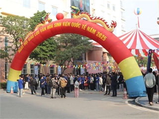 [suckhoedoisong] Ngày hội giao lưu văn hóa sinh viên quốc tế đặc sắc tại Đại học Công nghiệp Hà Nội