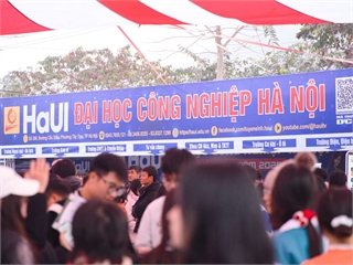 Đại học Công nghiệp Hà Nội tư vấn tuyển sinh – hướng nghiệp tại Phú Thọ và Ninh Bình