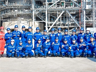 Sinh viên Kỹ thuật Hóa dầu HaUI trải nghiệm thực tế tại các công trình dầu khí trọng điểm