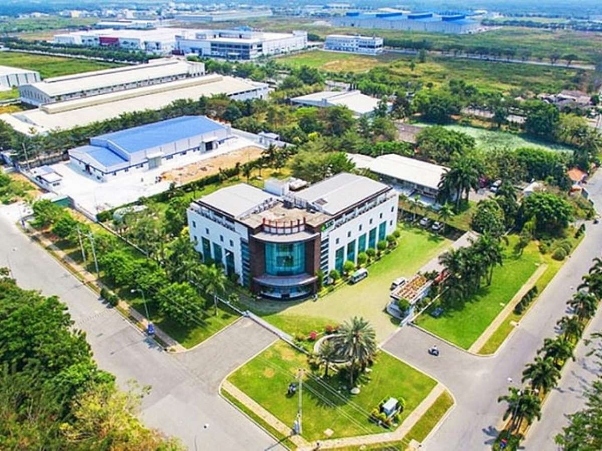 [kinhtechungkhoan] Không trực tiếp phát thải, nhưng ngân hàng quyết định tốc độ chuyển đổi xanh