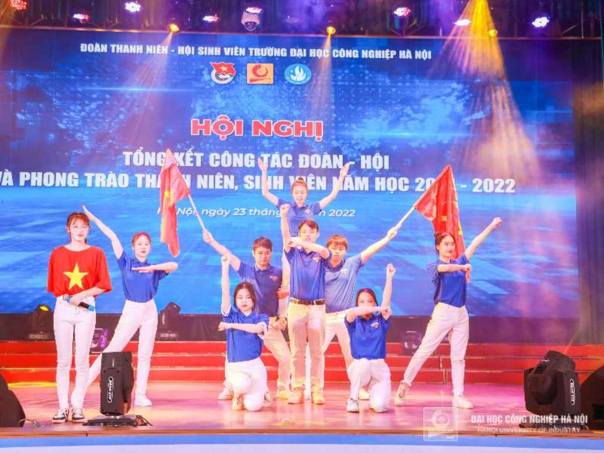 Tổ chức Hội nghị tổng kết công tác Đoàn – Hội và phong trào thanh niên, sinh viên năm học 2024 - 2025