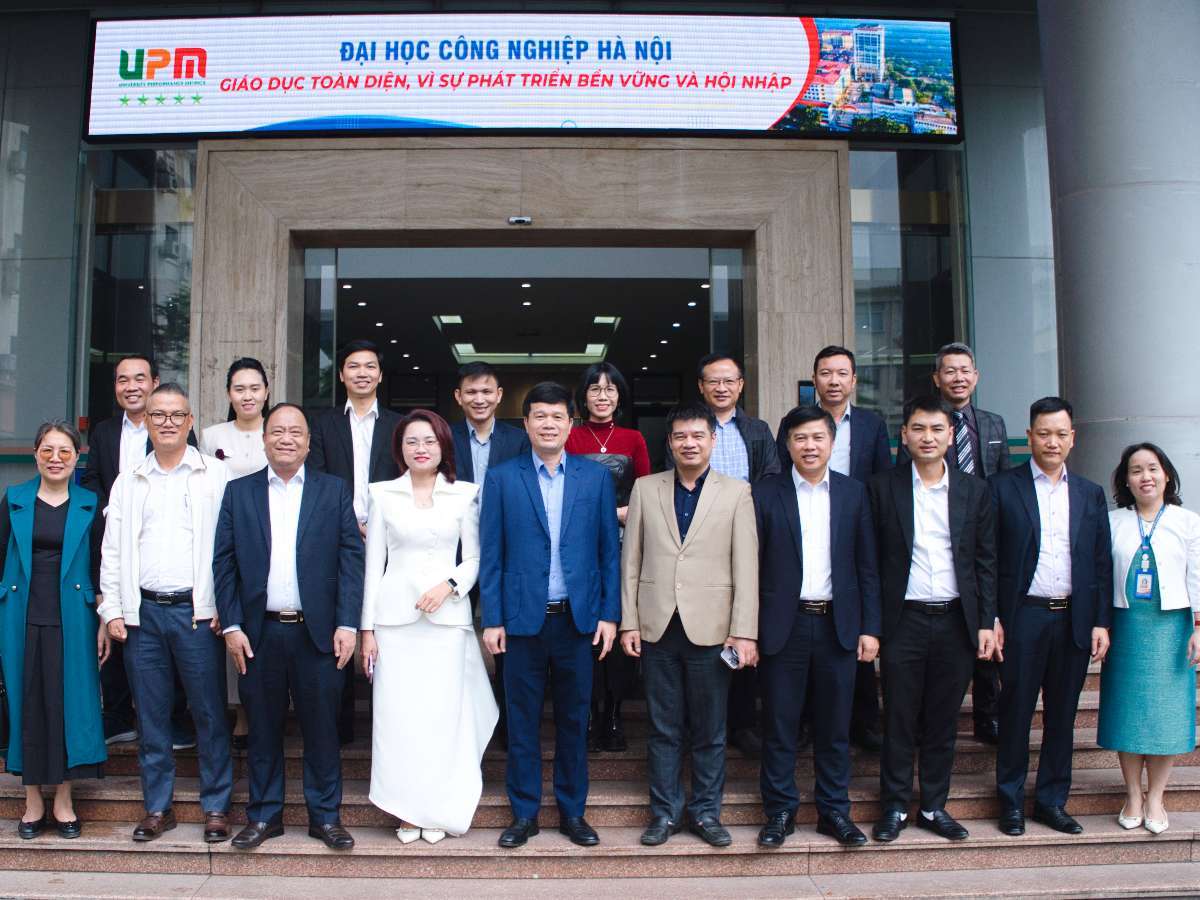 Lễ công bố thành lập Mạng lưới cựu người học Đại học Công nghiệp Hà Nội và ra mắt Ban Điều hành lâm thời Mạng lưới