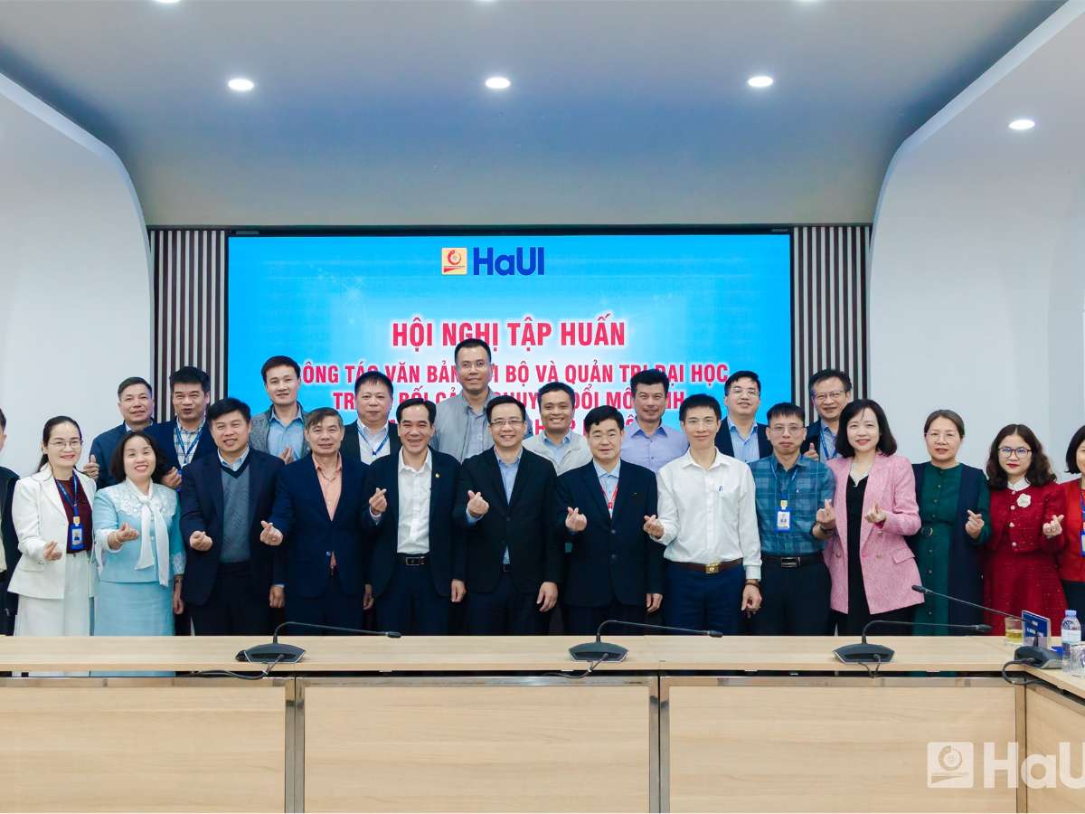 Hanoi University of Industry hosts training workshop on internal documentation and university governance
