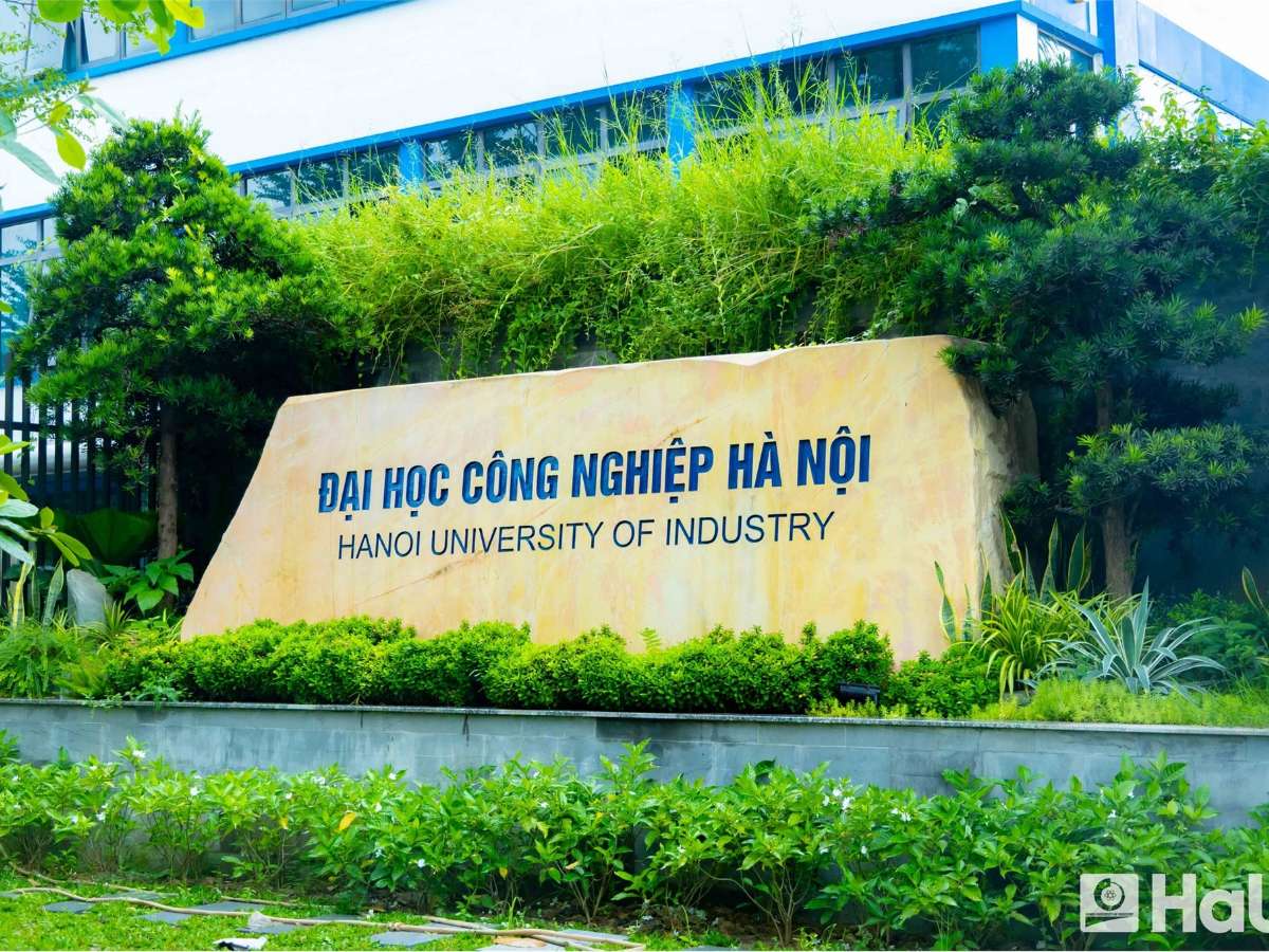 From “University” to “University System”: A historic milestone affirming the stature and standing of Hanoi University of Industry