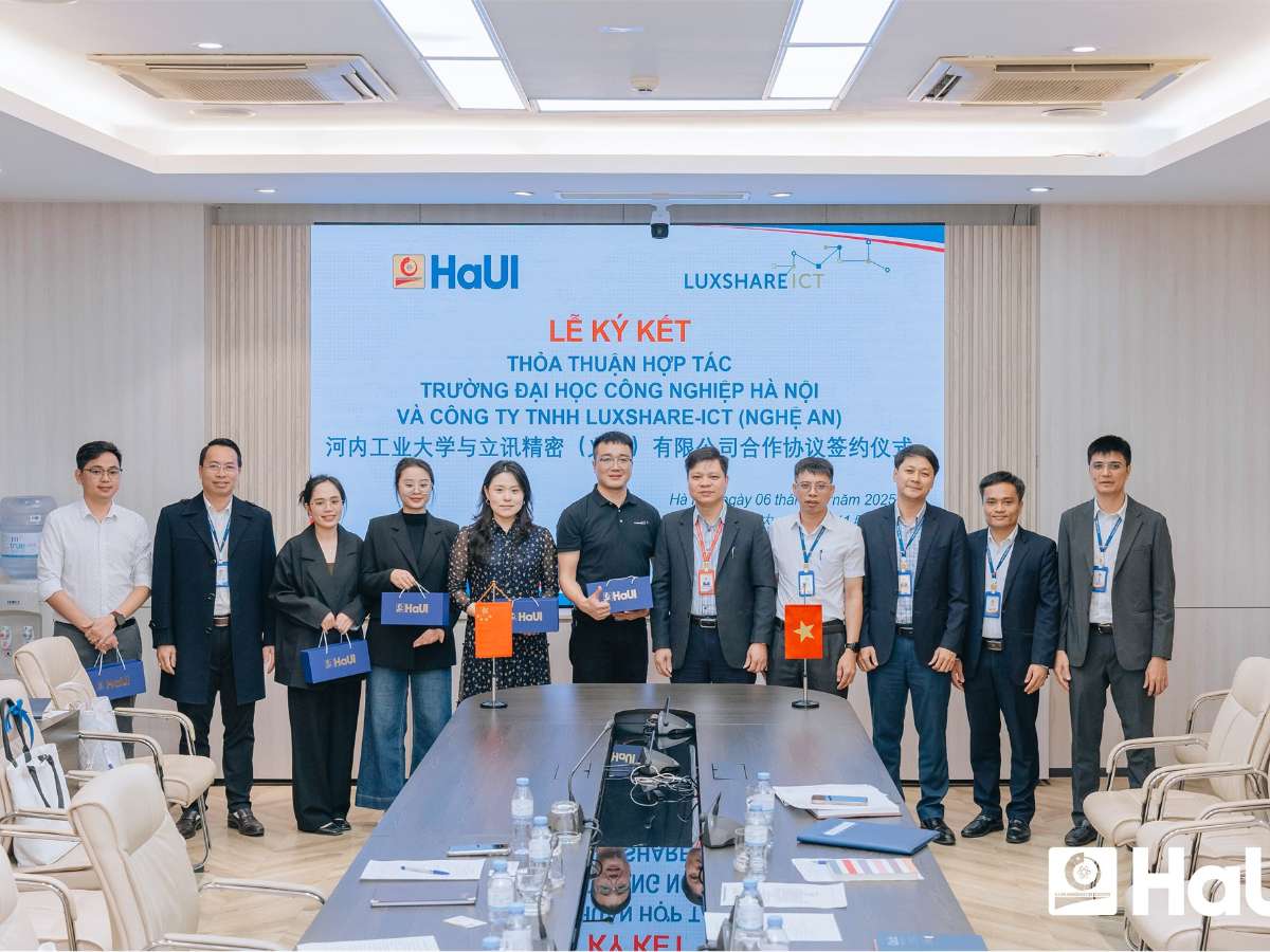 HaUI and Luxshare – ICT (Nghe An) sign strategic and sustainable cooperation agreement