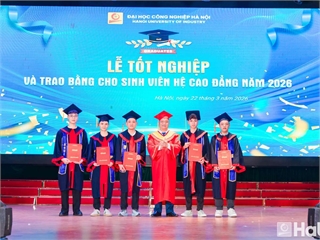 Hanoi University of Industry hosts the Graduation Ceremony for nearly 600 associate degree students