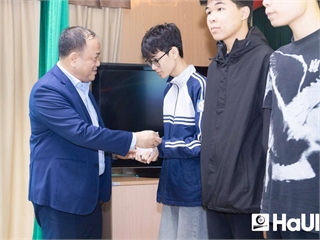 Gặp mặt sinh viên khuyết tật nhân ngày Người khuyết tật Việt Nam 18/4