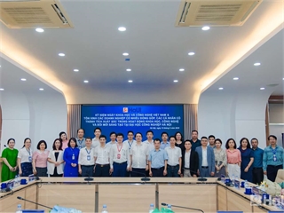 [vjst] Đại học Công nghiệp Hà Nội tôn vinh 4 nhà khoa học và doanh nghiệp đồng hành