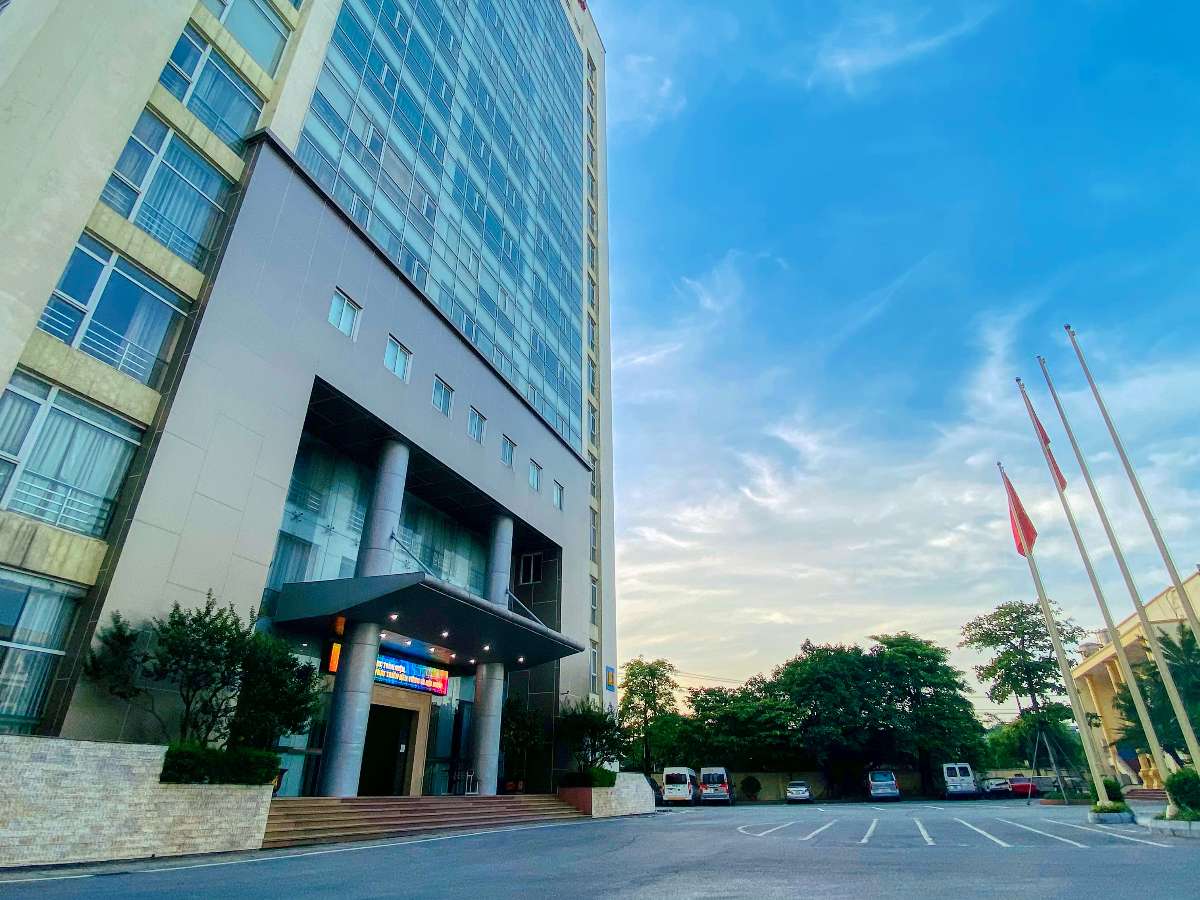 [danviet] Đưa tiếng Anh thành ngôn ngữ thứ hai trong trường: Chia sẻ từ các trường đại học