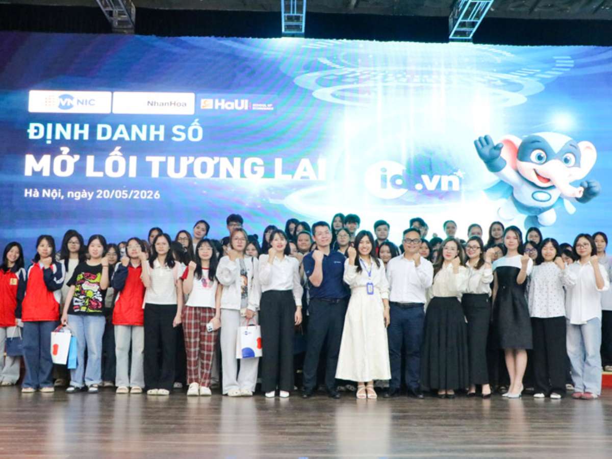 [nhanhoa] “Định danh số - Mở lối tương lai” cho sinh viên HaUI