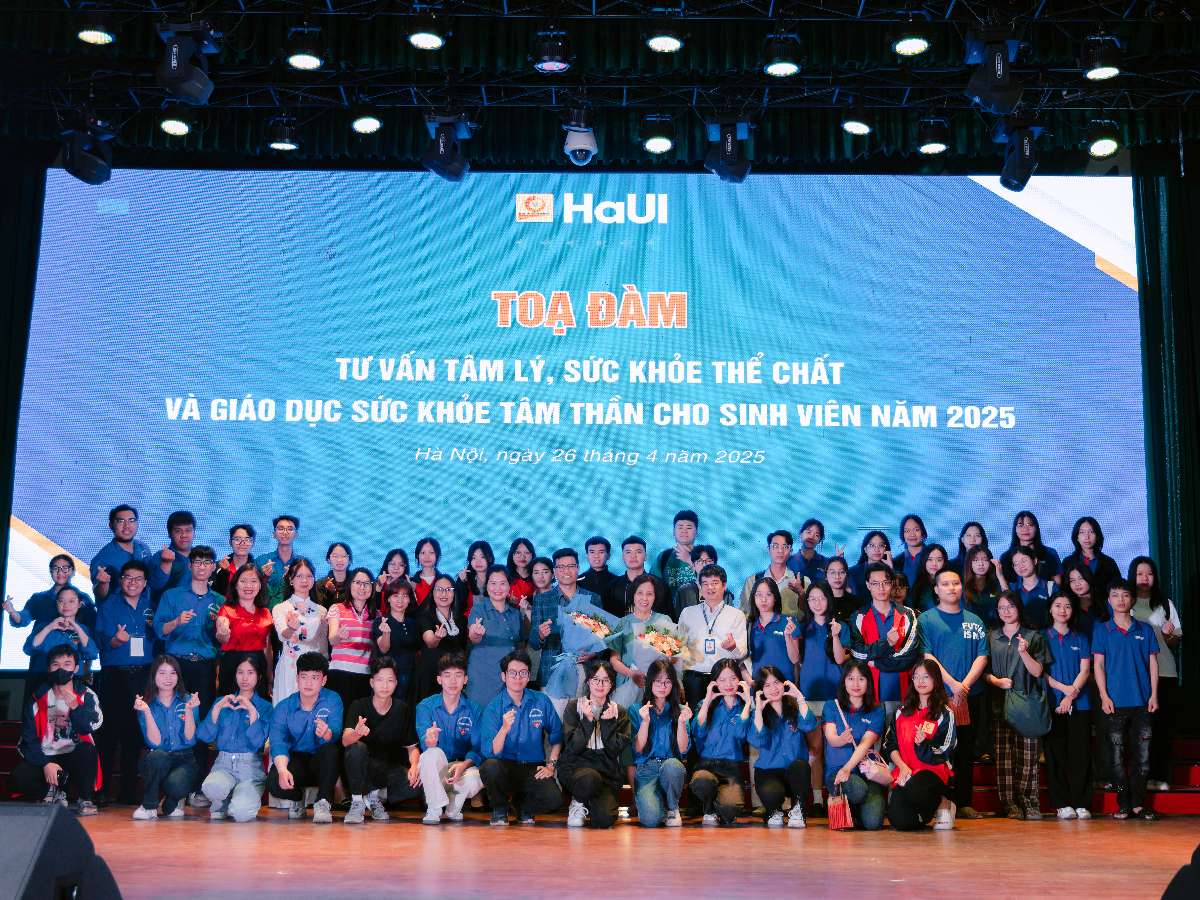[phunuvietnam] Đại học Công nghiệp Hà Nội: Nơi trang bị tri thức tới lắng nghe, thấu hiểu, hỗ trợ sinh viên tìm lại sự cân bằng