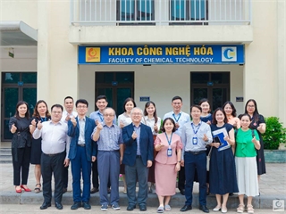Mở rộng cơ hội việc làm tại Hàn Quốc cho sinh viên khoa Công nghệ Hóa
